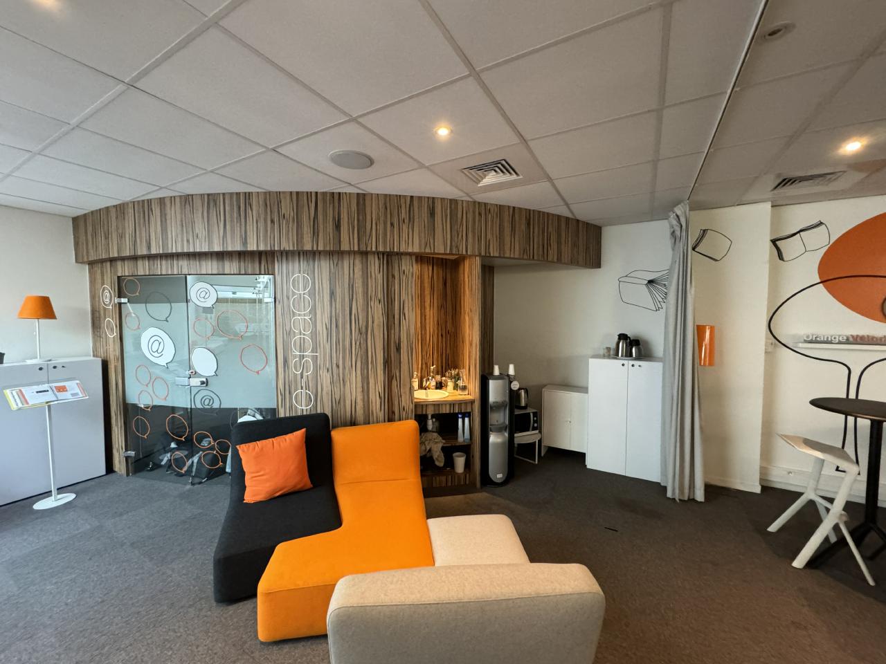 Bureau Marseille 1010m² Location bureau Marseille Bouches-du-Rhône OLBUR2418957 2